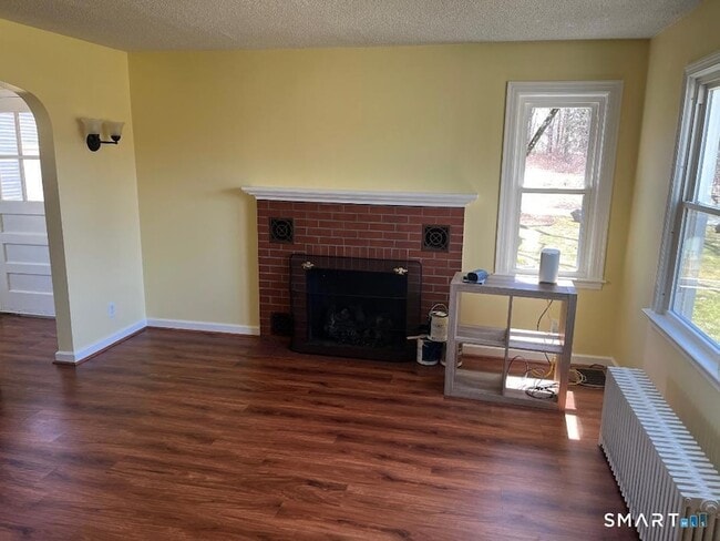 Photo - 138 Mountain St