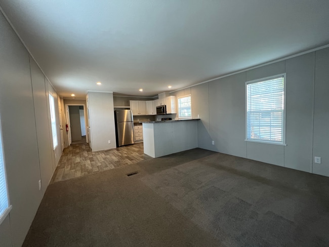 Photo - 5161 Chantelle Dr