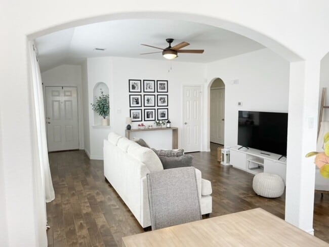 Photo - 3BED/2BATH Home for lease! Available NOW!