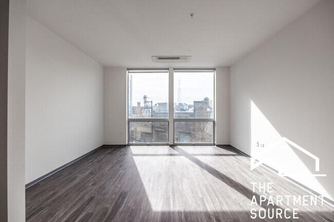Photo - 2340 N California Ave Unit 309
