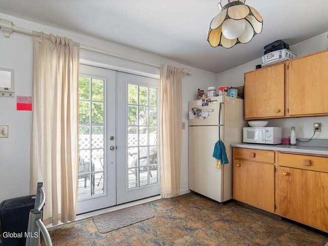 Photo - 1587 Bradley St Unit Apt 3rd Floor - The Brads