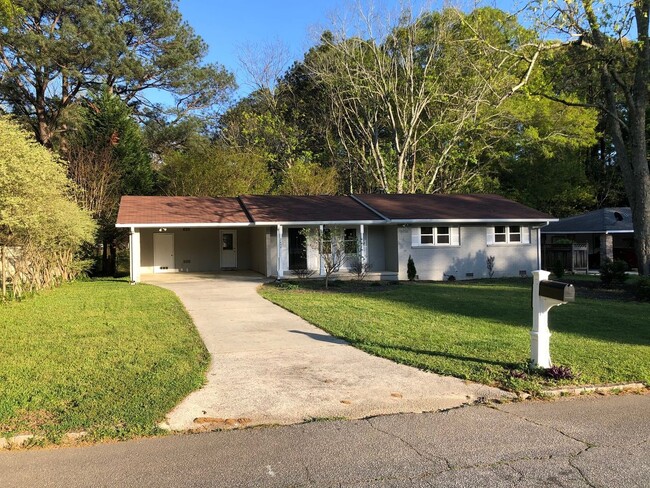 Charming 3BR House in Atlanta - Charming 3BR House in Atlanta