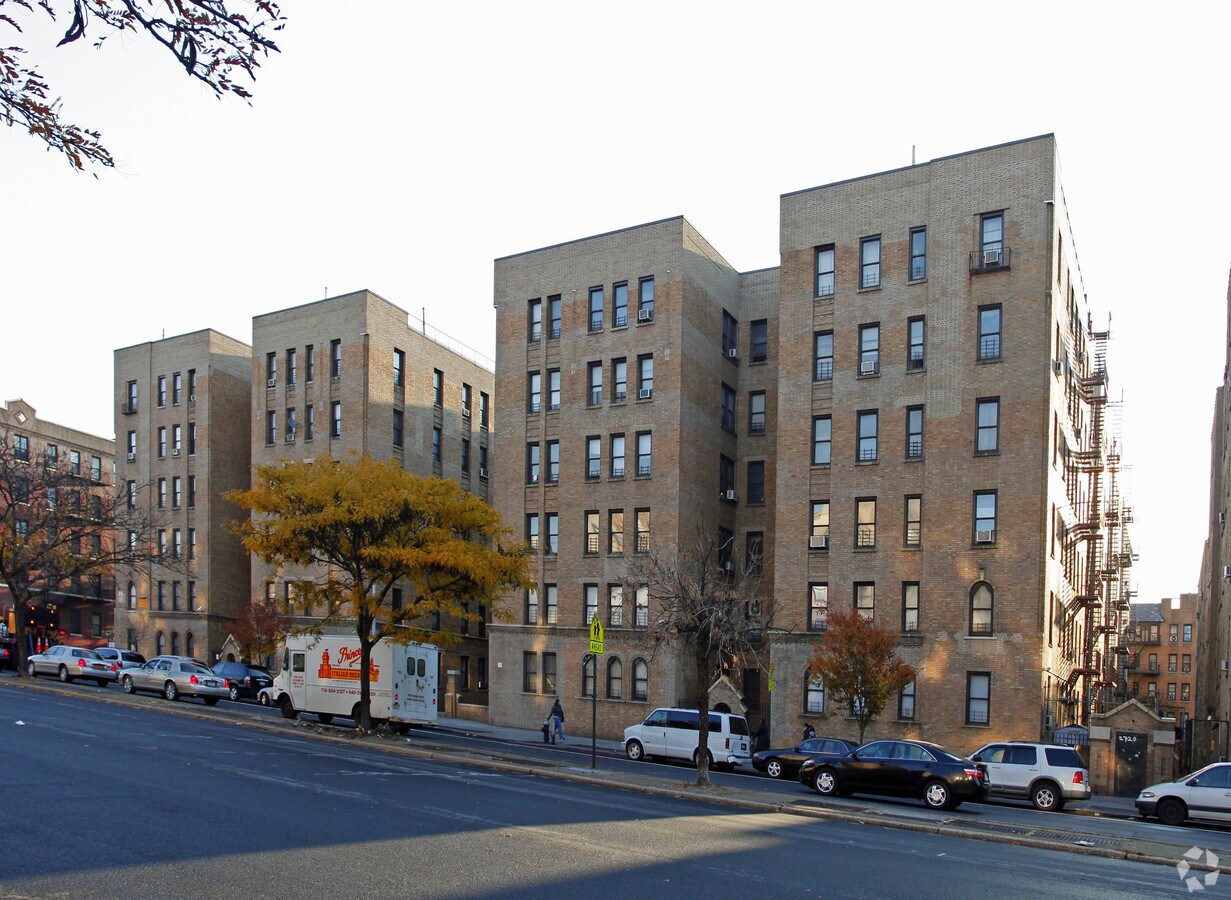2720 Grand Concourse - 2720 Grand Concourse