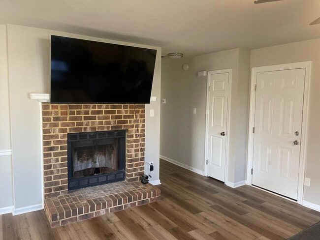 Photo - 1705 Cacapon Ct