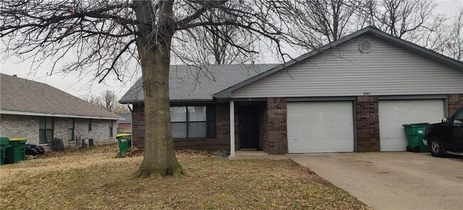 Photo - 2863 Kasey Ave