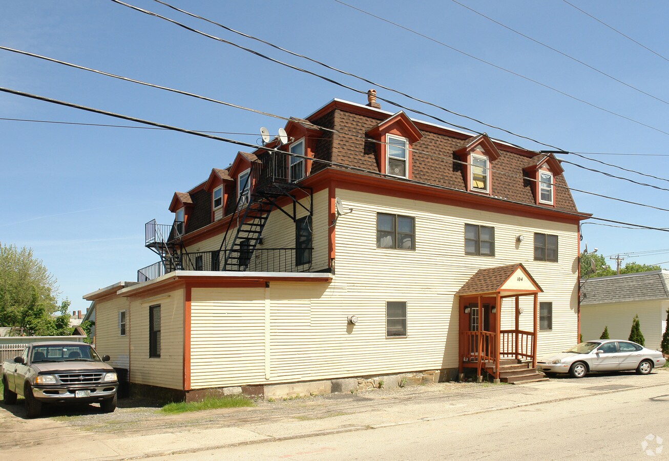 Photo - 104 Walnut St