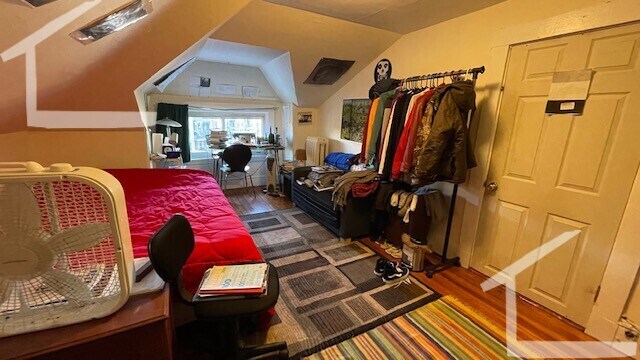 Photo - 11 Kinross Rd Unidad 2