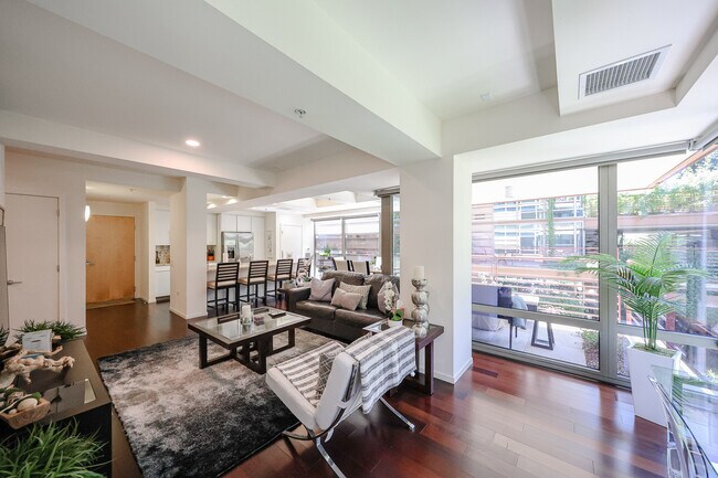 Photo - 7121 E Rancho Vista Dr