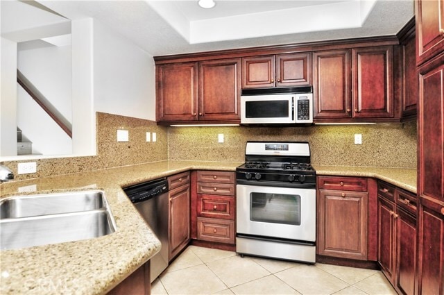 Photo - 165 Stepping Stone