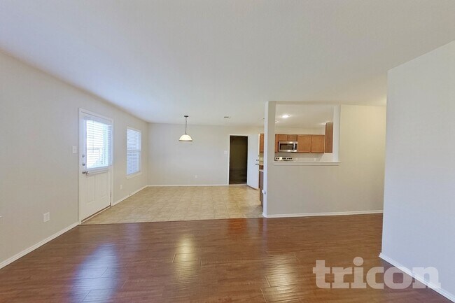 Photo - 2611 Frederick St