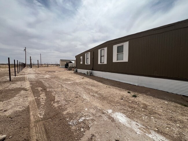 Photo - 8515 S County Rd