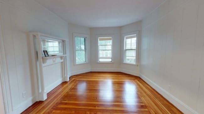 Photo - 70 Hudson St Unit 2