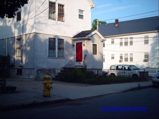 Photo - 117 Auburn St Unit 1