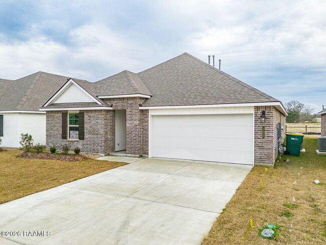 Photo - 125 Lake Ridge Dr