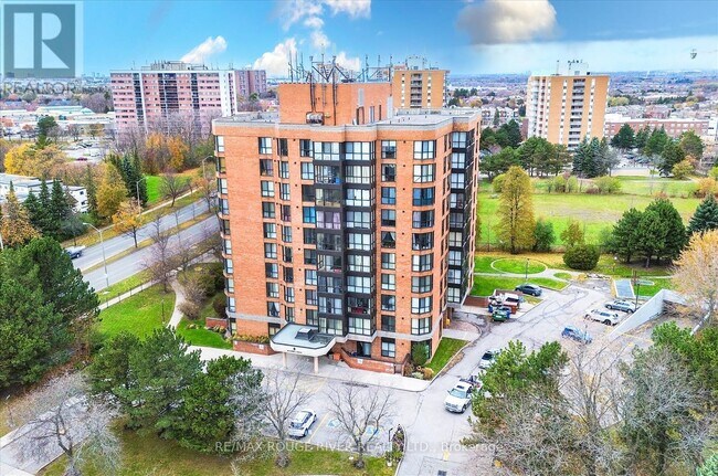 Photo - 8 Silverbell Grv Unité 309