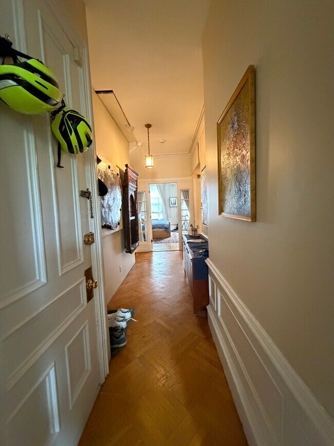 429 Beacon St Unit 1