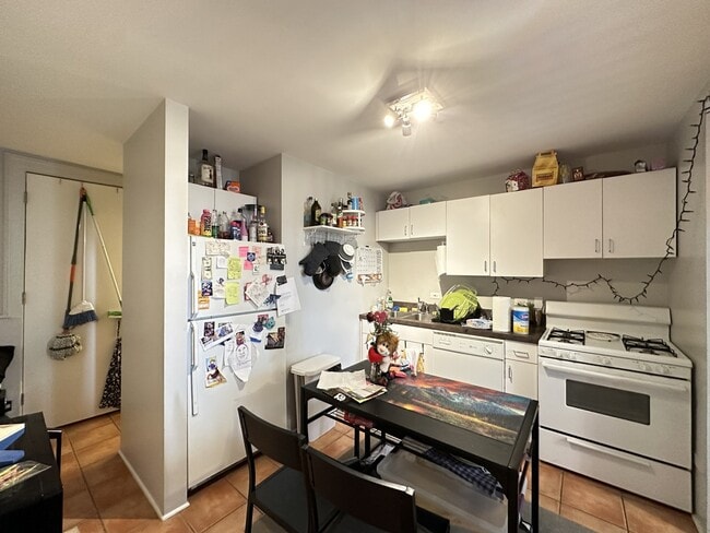 Photo - 2142 N Halsted St Unit 3C