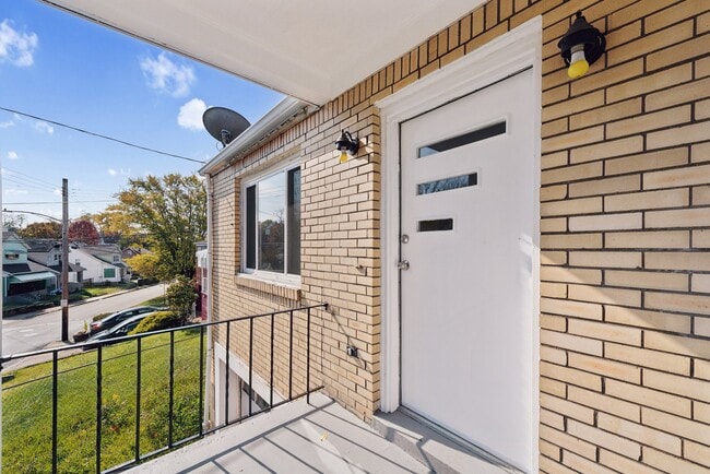 Photo - 1612 Patterson St