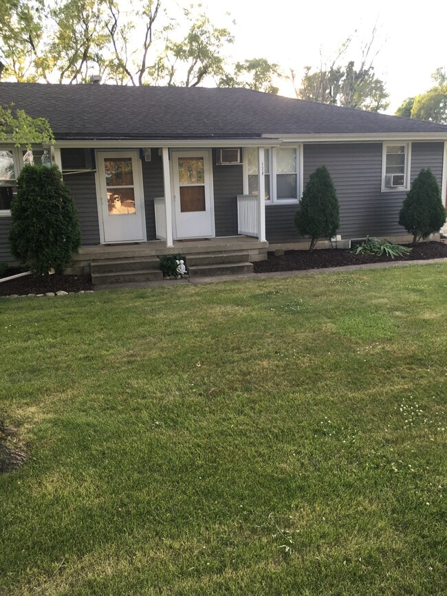 Photo - 130 S Perona Ct