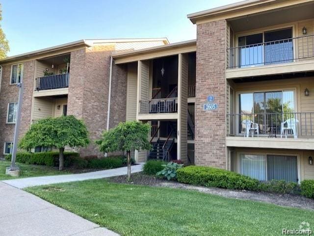Building Photo - 2605 Greenstone Blvd Unit 210 Rental