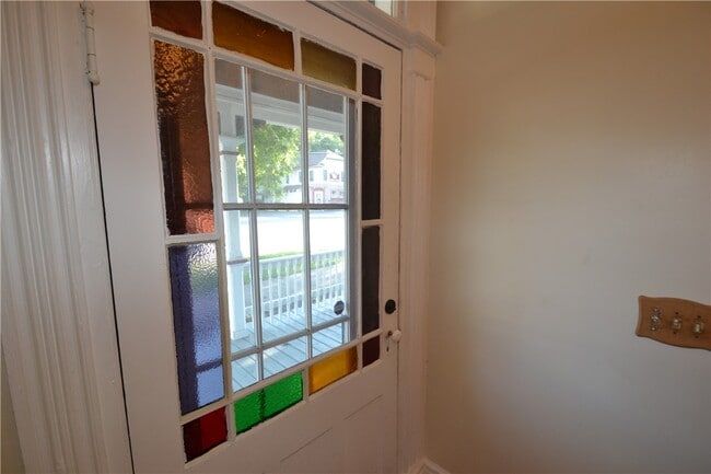 Photo - 505 E Main St