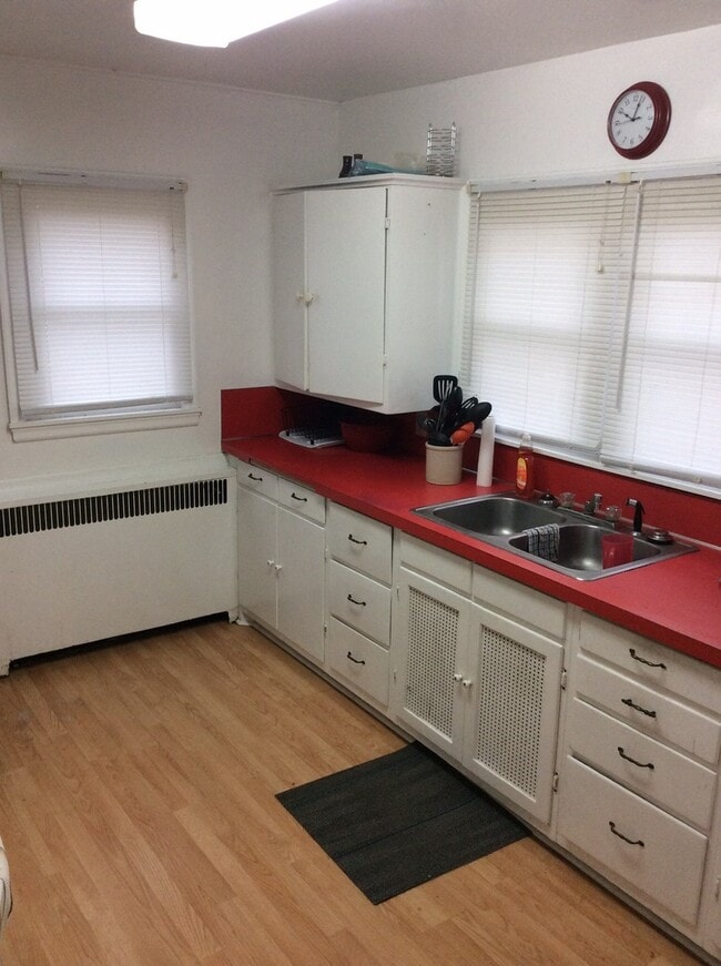 Photo - Available August 1st