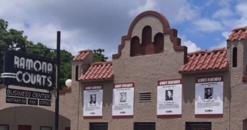 Photo - 502 W Avenue G