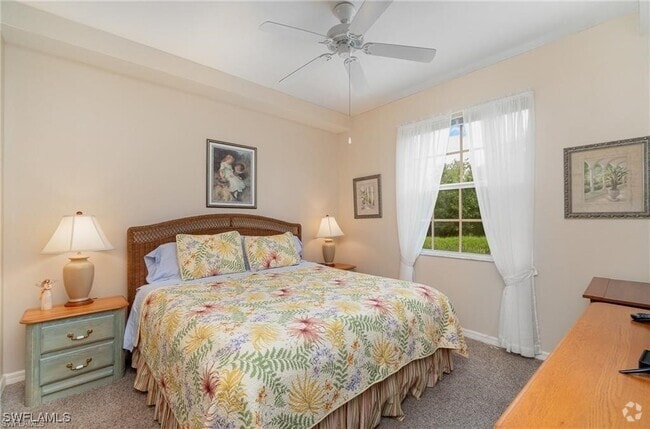 Building Photo - 950 Hancock Creek S Blvd Unit 213 Rental