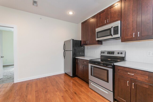 Photo - 1614 N Sydenham St Unit B