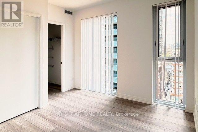 Photo - 400 King St W Unit 2106