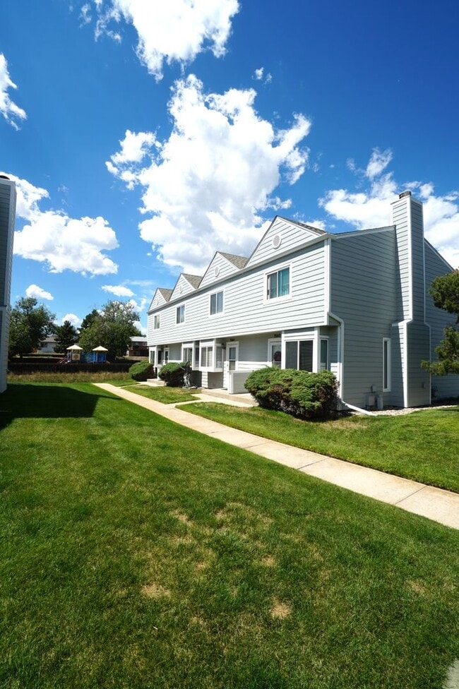 7644 Lexington Manor Dr