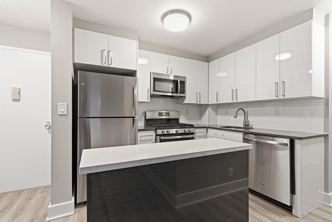 Photo - 5601 JFK Blvd E Unit 15J