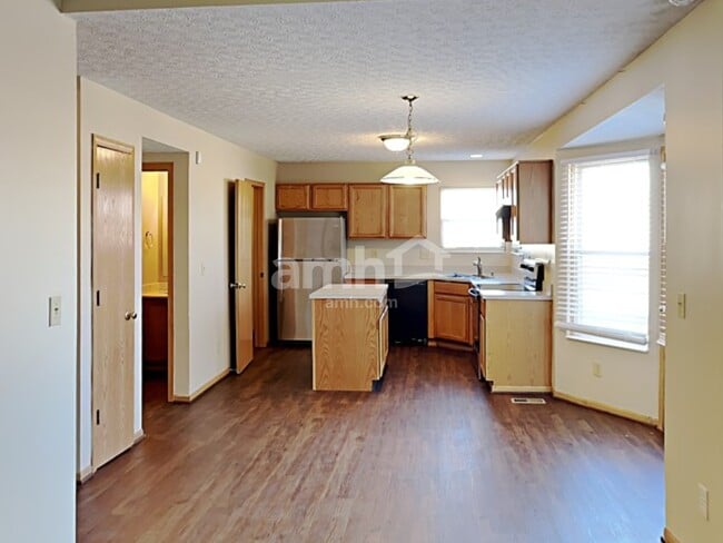 Photo - 3184 Legion Ln