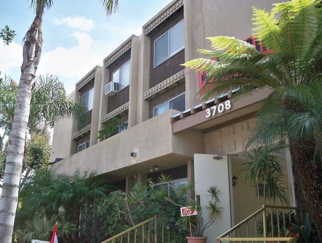 Photo - Spencer Plaza