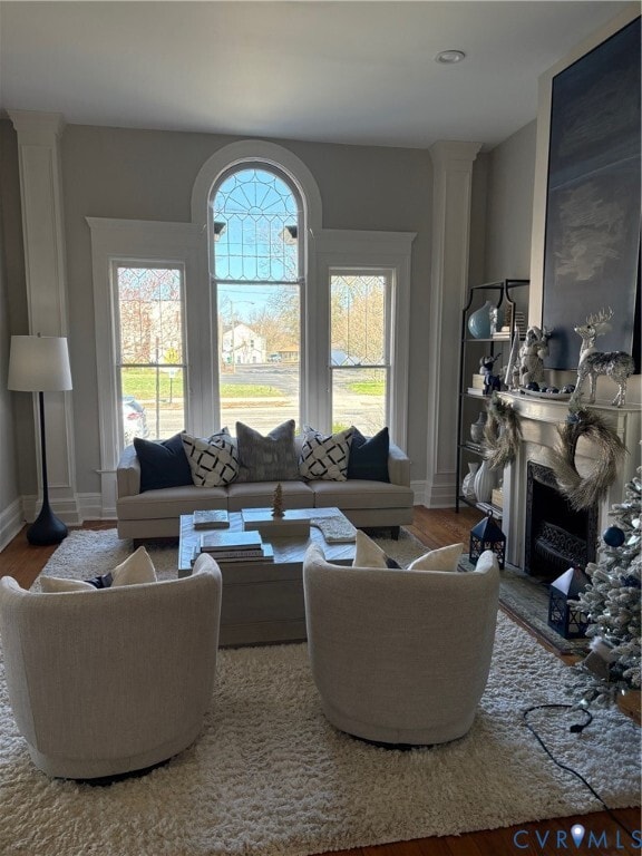 Photo - 410 W Washington St