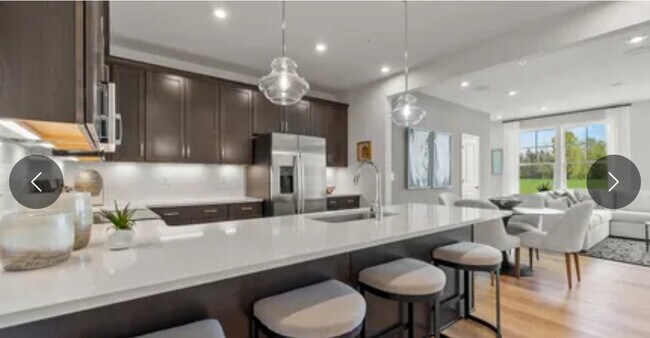 Photo - 658 Brookwood Glen Ter Unit A