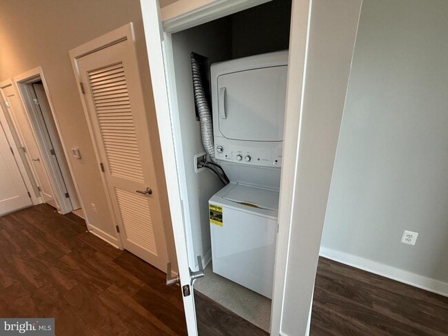 Photo - 989 S Buchanan St Unit 416