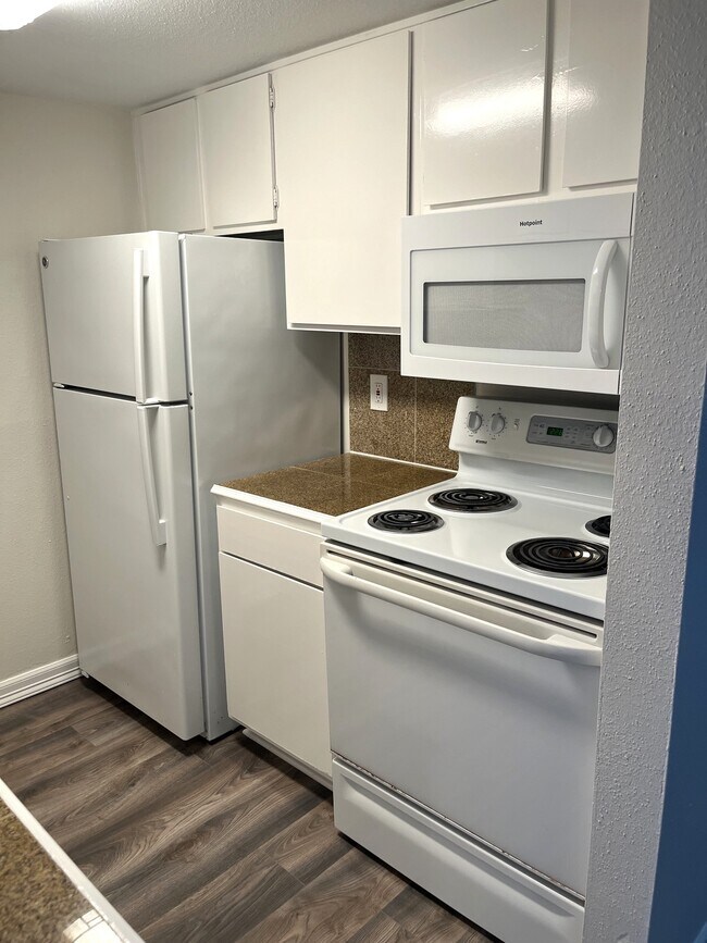 Unit 2 - McDuffie Place LTD