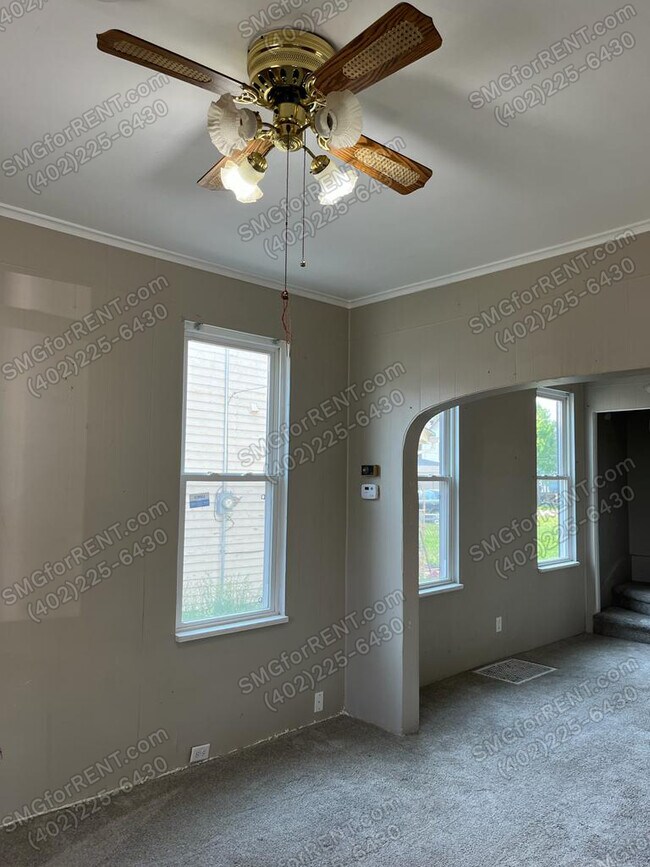 618 Avenue D Rental For Rent in Council Bluffs, IA