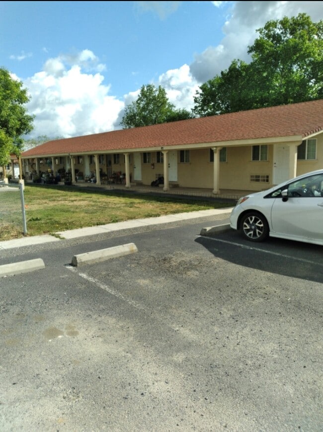 Building Photo - 1515 Highway 99 W