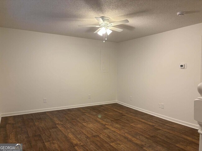 114 Lafayette Ct