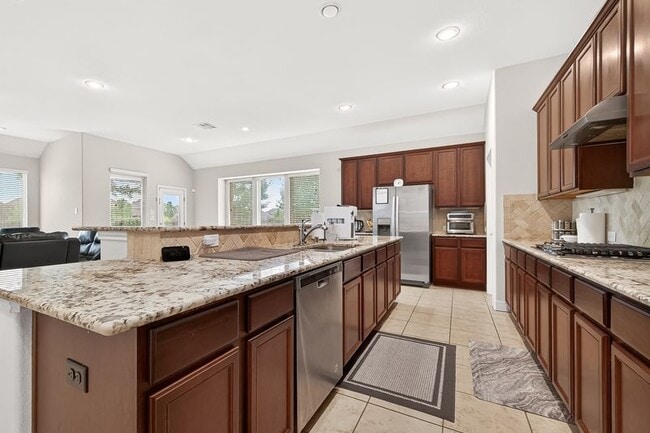 Photo - 9003 Gardenia Meadow Ln