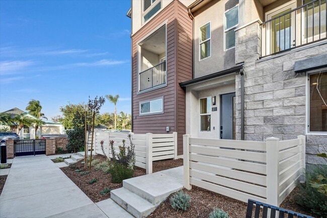 Photo - 10002 Central Ave