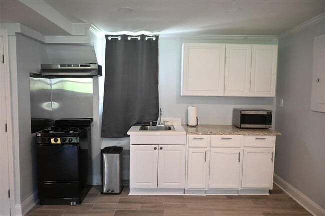 Photo - 994 Overbrook Cir Unit 1