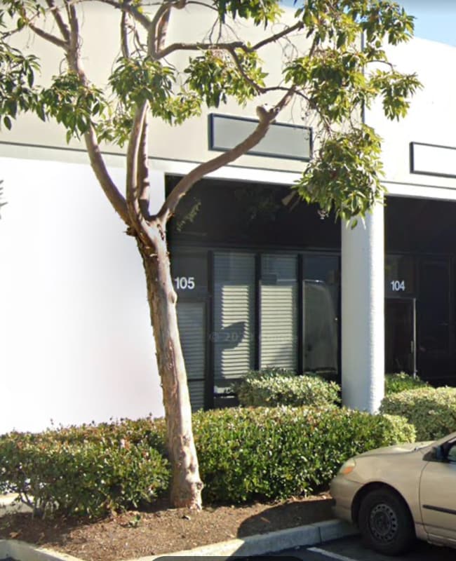 Photo - 3044 Industry St