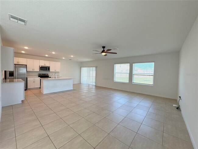 Photo - 337 Wayland Dr