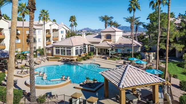 Sonterra Apartments at Paradise Valley