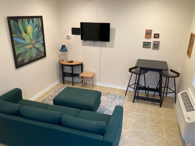 Photo - 238 N Crestwood Dr