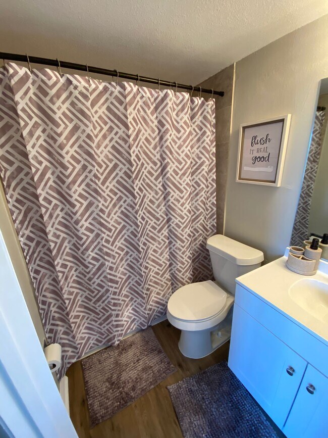 Photo - 6060 Village Cir Unidad 6060