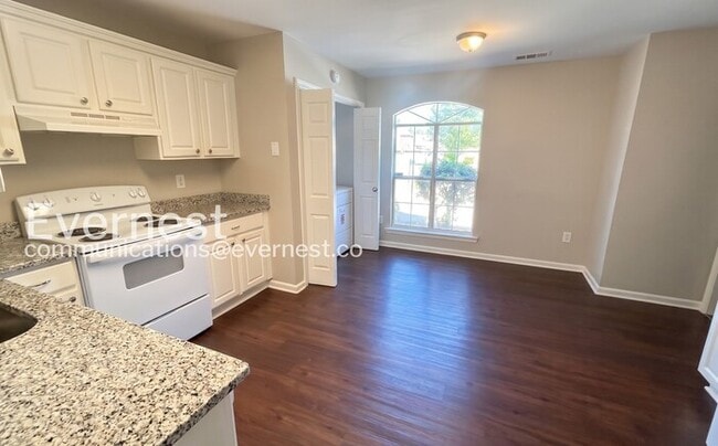 Photo - 128 Rocky Ridge Dr